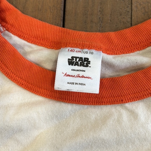 Hanna andersson baby yoda glow in the dark Halloween ringer tee - Picture 4 of 6